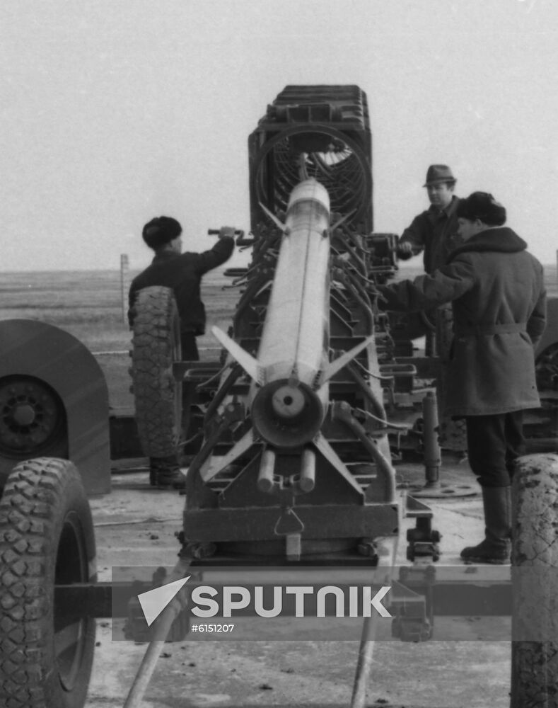 M-100 meteorological missile