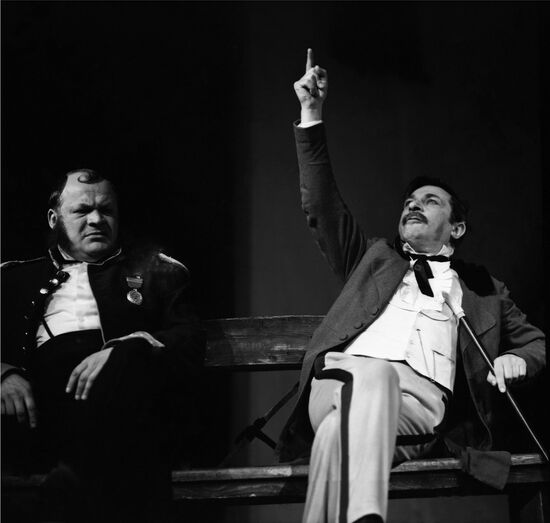 Scene from Balalikin and Co. at Sovremennik Theater