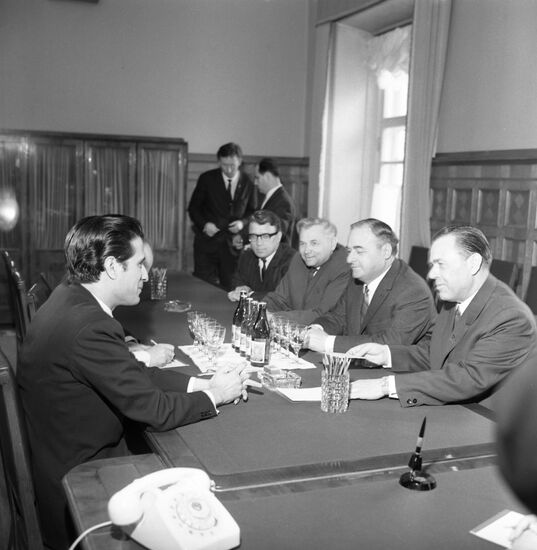 Algerian Minister of National Education Ahmed Ibrahimi visits USSR