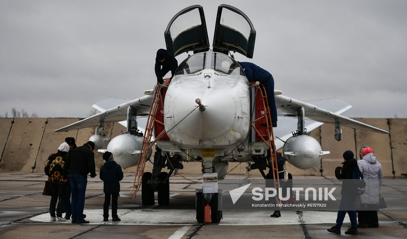 Russia Crimea Jets Exhibition