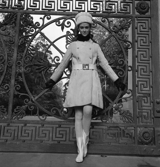 Top models of All-Union House of Models show off  fall-winter 1968 collection