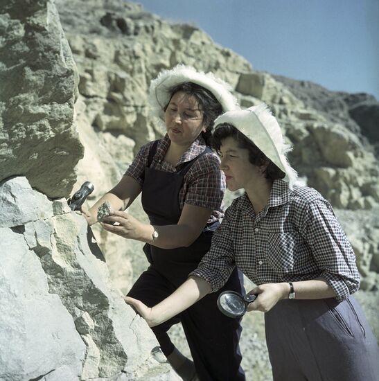 Geologists in Tajikistani mountains