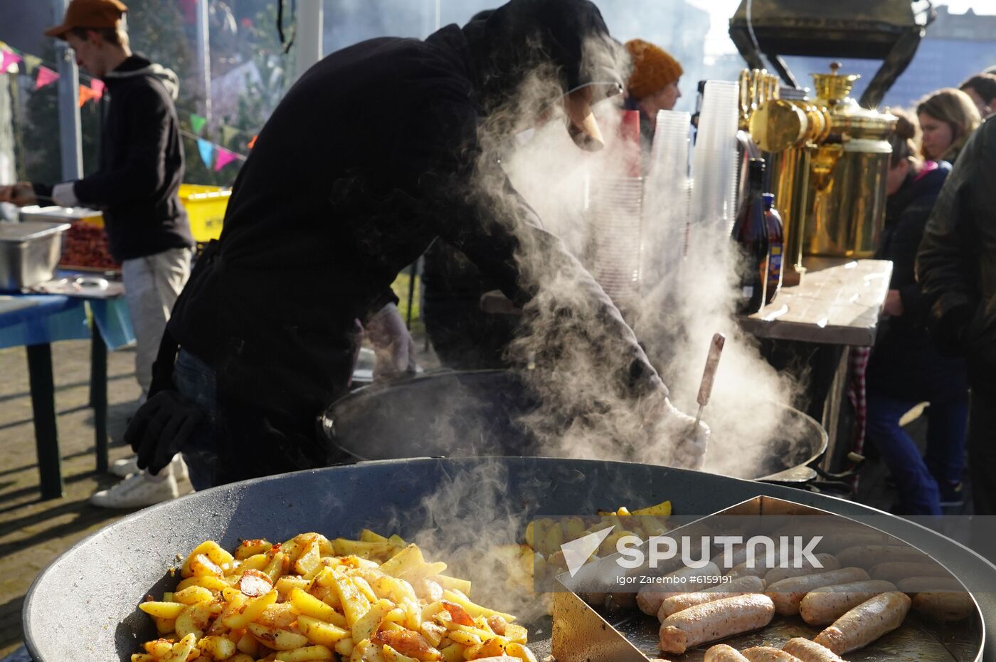 Russia Long Sausage Day