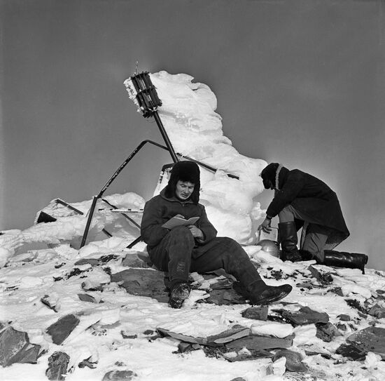 Geodetic work in Kamchatka