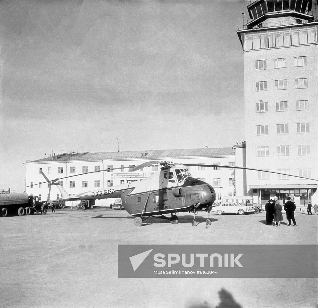 Mil Mi-4 multipurpose helicopter
