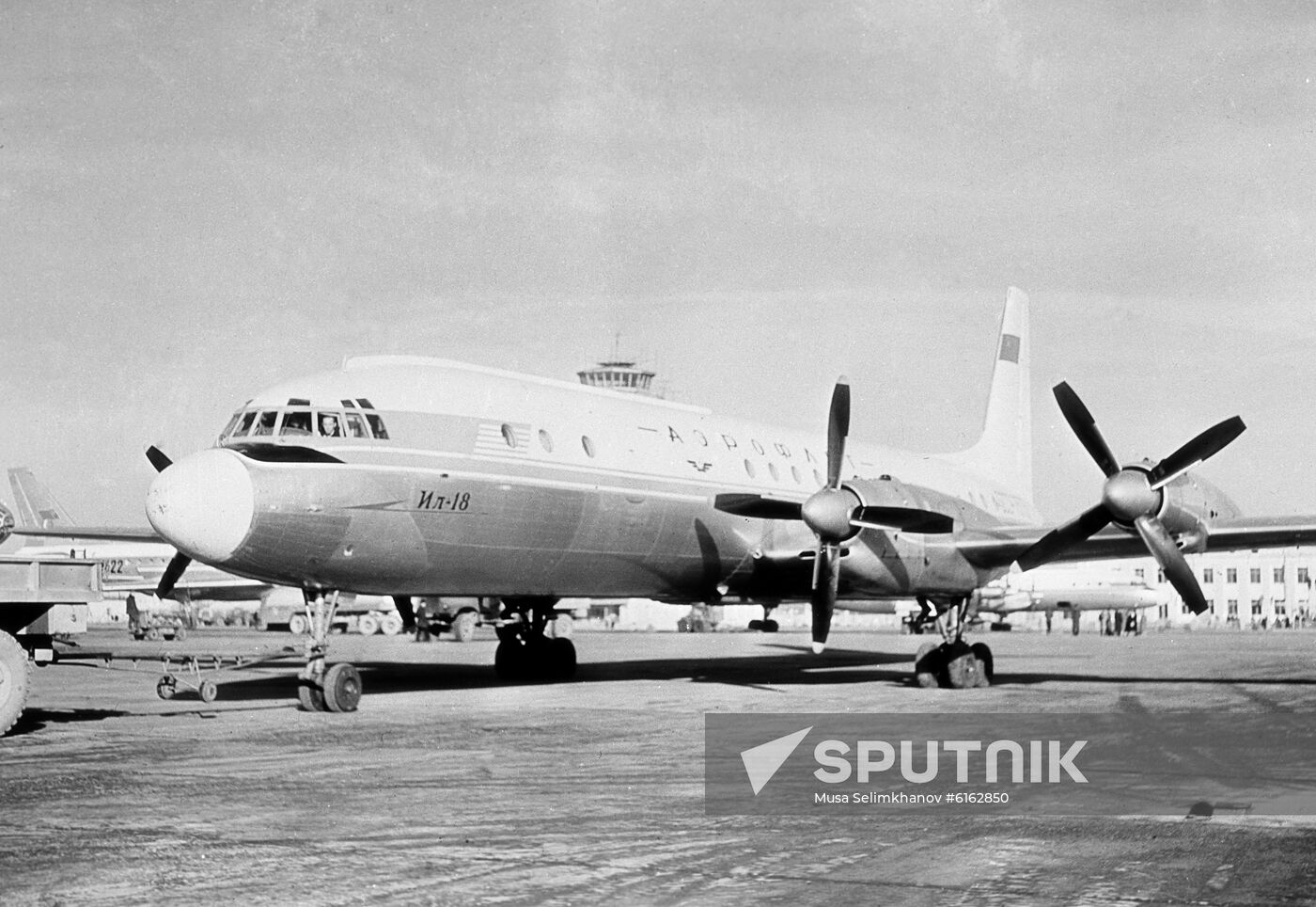 Ilyushin Il-18 turboprop passenger airliner