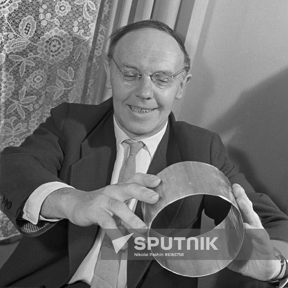 Soviet physicist Professor Alexander Stepanov