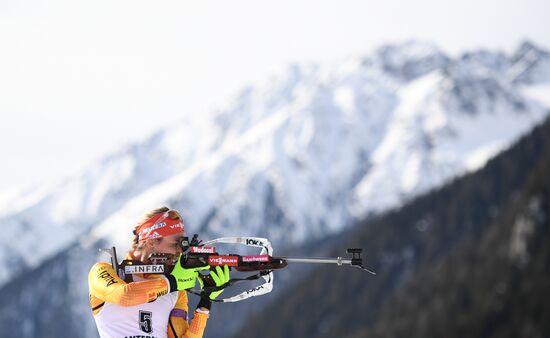 Italy Biathlon Worlds Women Pursuit
