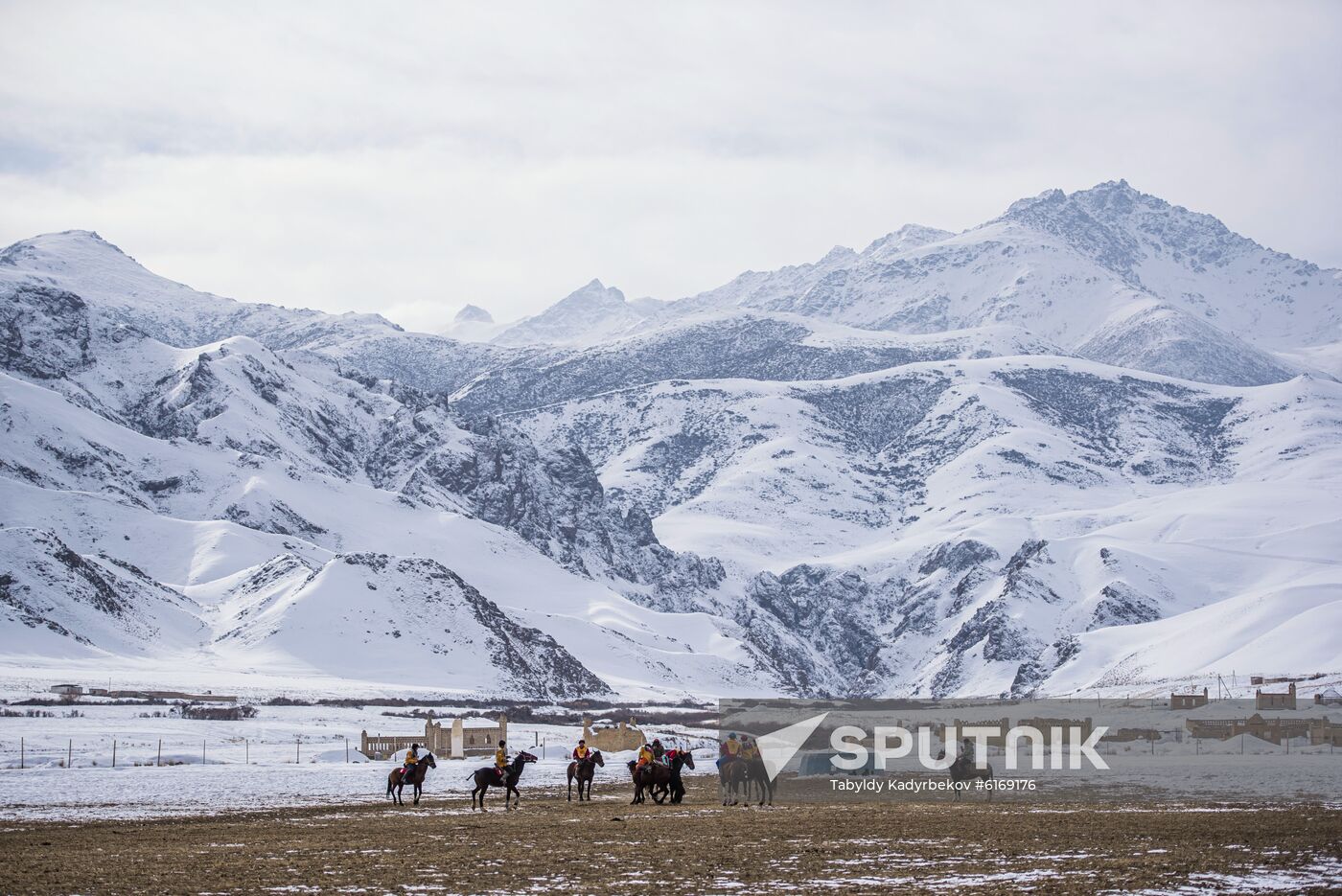 Kyrgyzstan Traditional Horse Game
