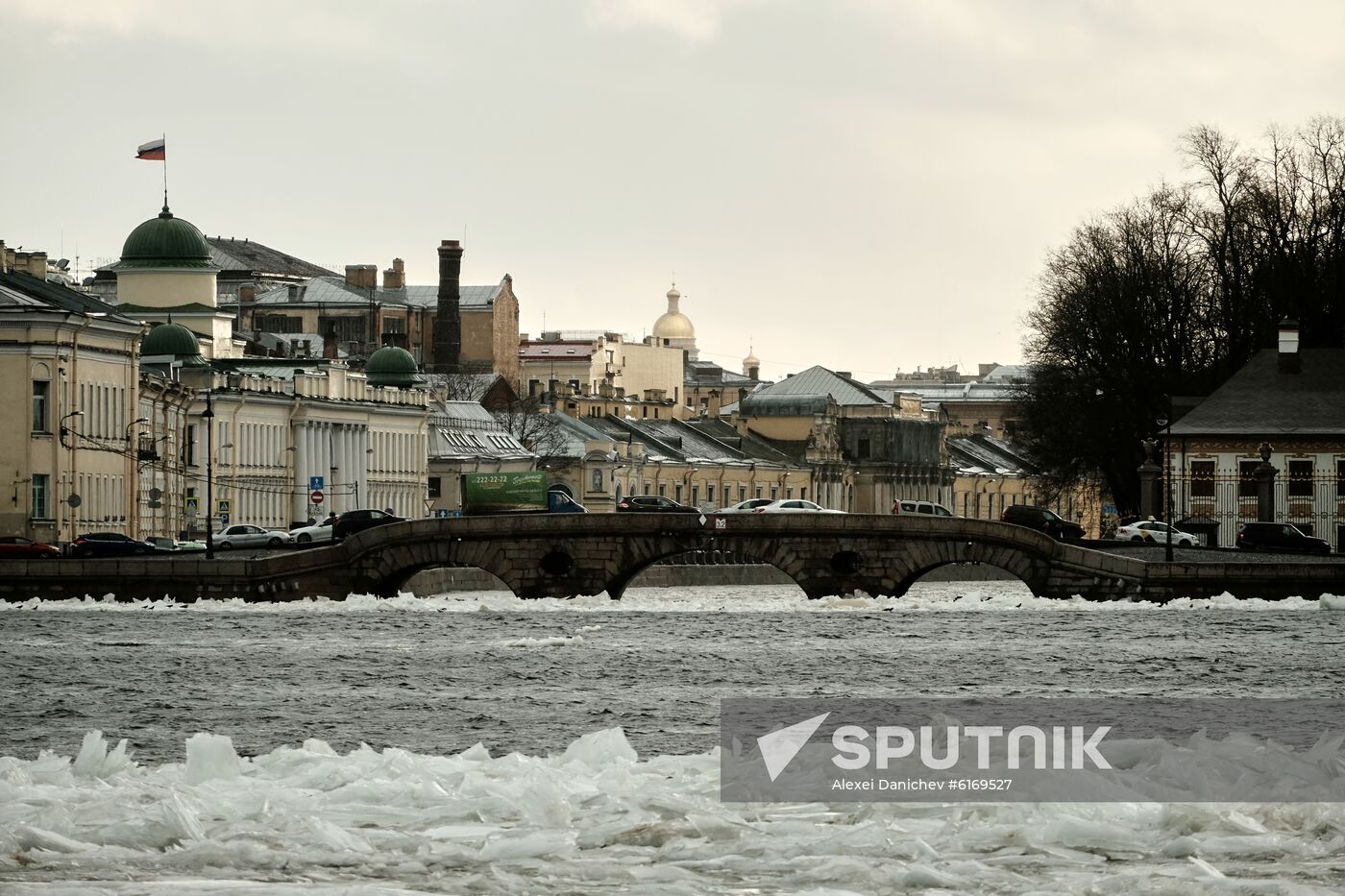 Russia Warm Weather