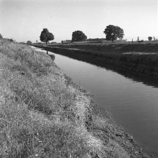 Construction of irrigation facilities in Burma with Soviet assistance