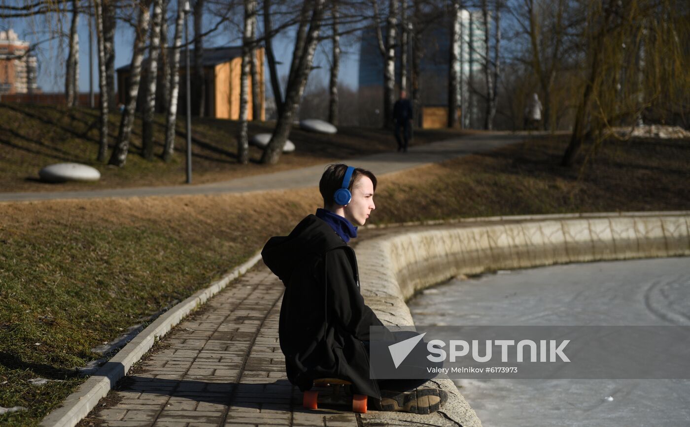 Russia Warm Weather