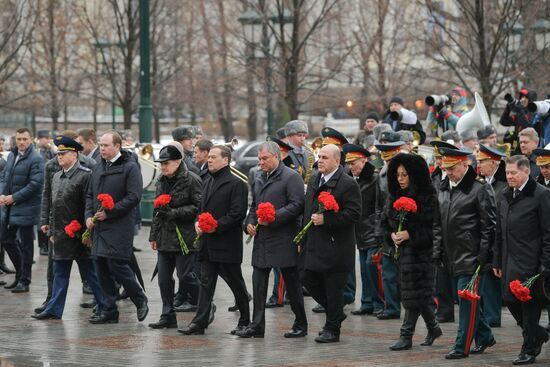 Russia Putin Defender Of The Fatherland Day