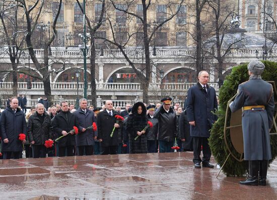 Russia Putin Defender Of The Fatherland Day