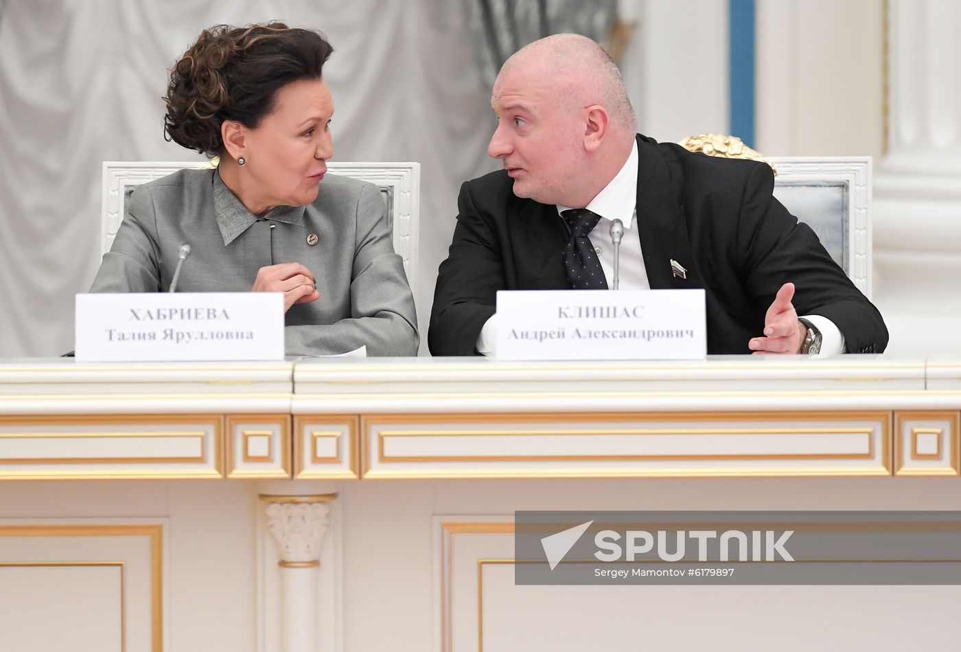 Russia Putin Сonstitution