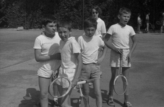 Shakhtyor tennis club at Sokolniki park