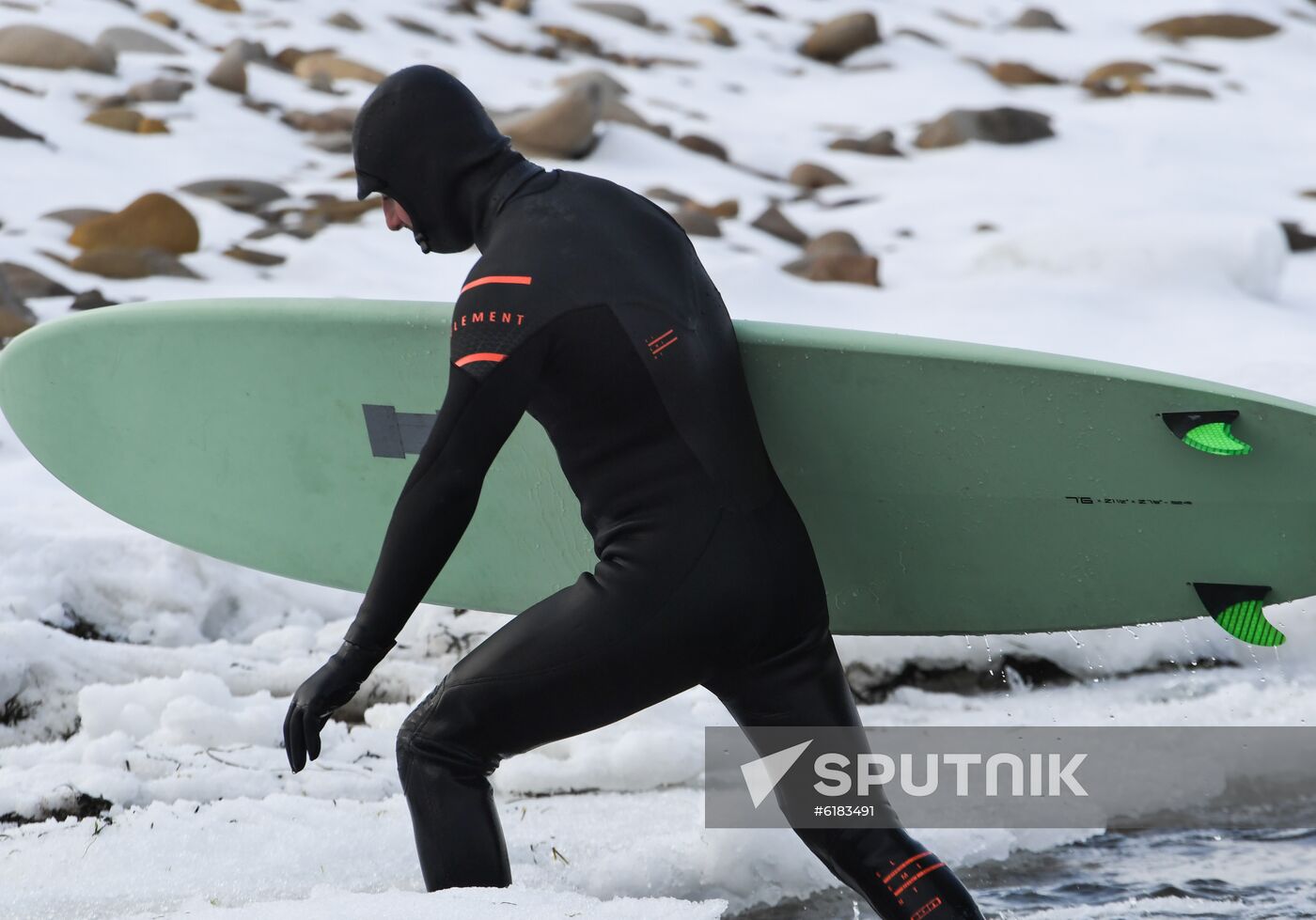 Russia Winter Surfing