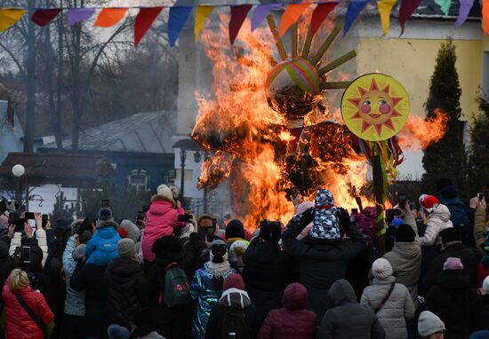 Russia Pancake Week