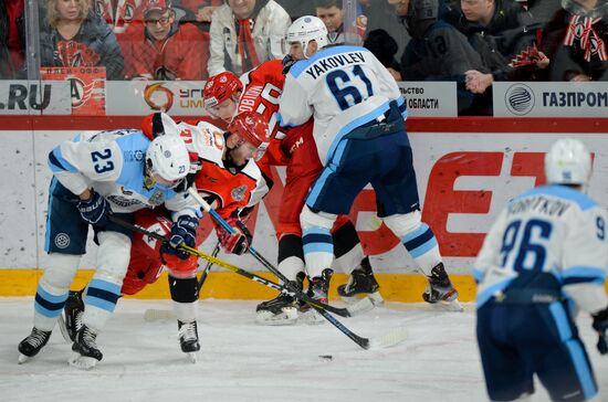 Russia Ice Hockey Avtomobilist - Sibir