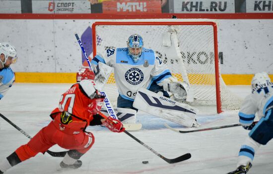 Russia Ice Hockey Avtomobilist - Sibir