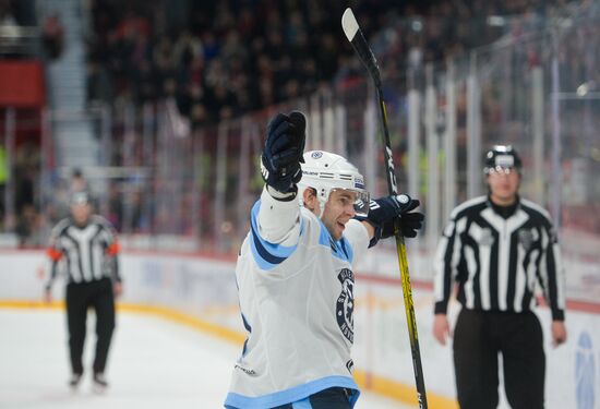 Russia Ice Hockey Avtomobilist - Sibir