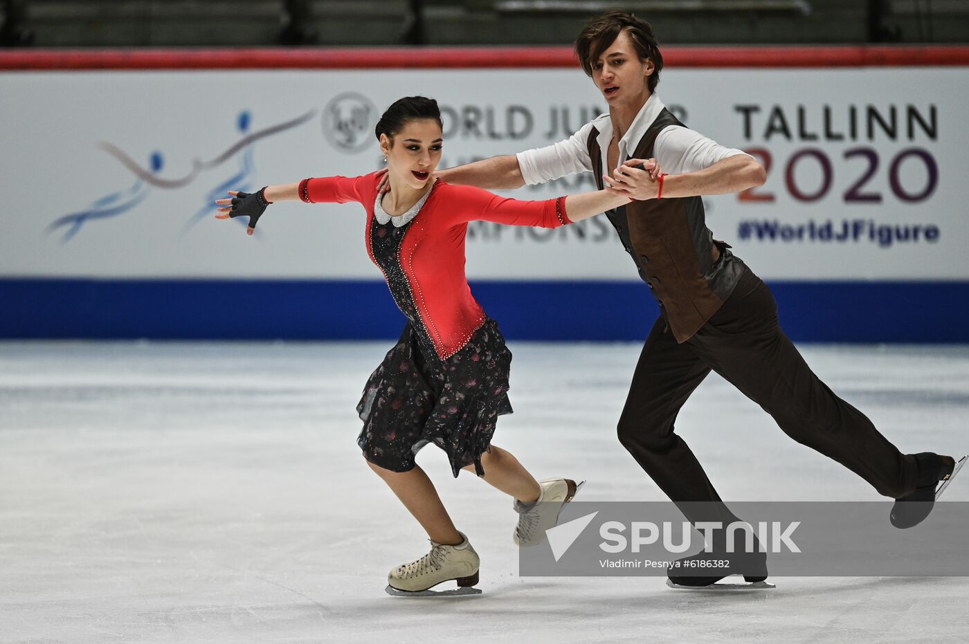 Estonia Figure Skating Worlds Junior Training