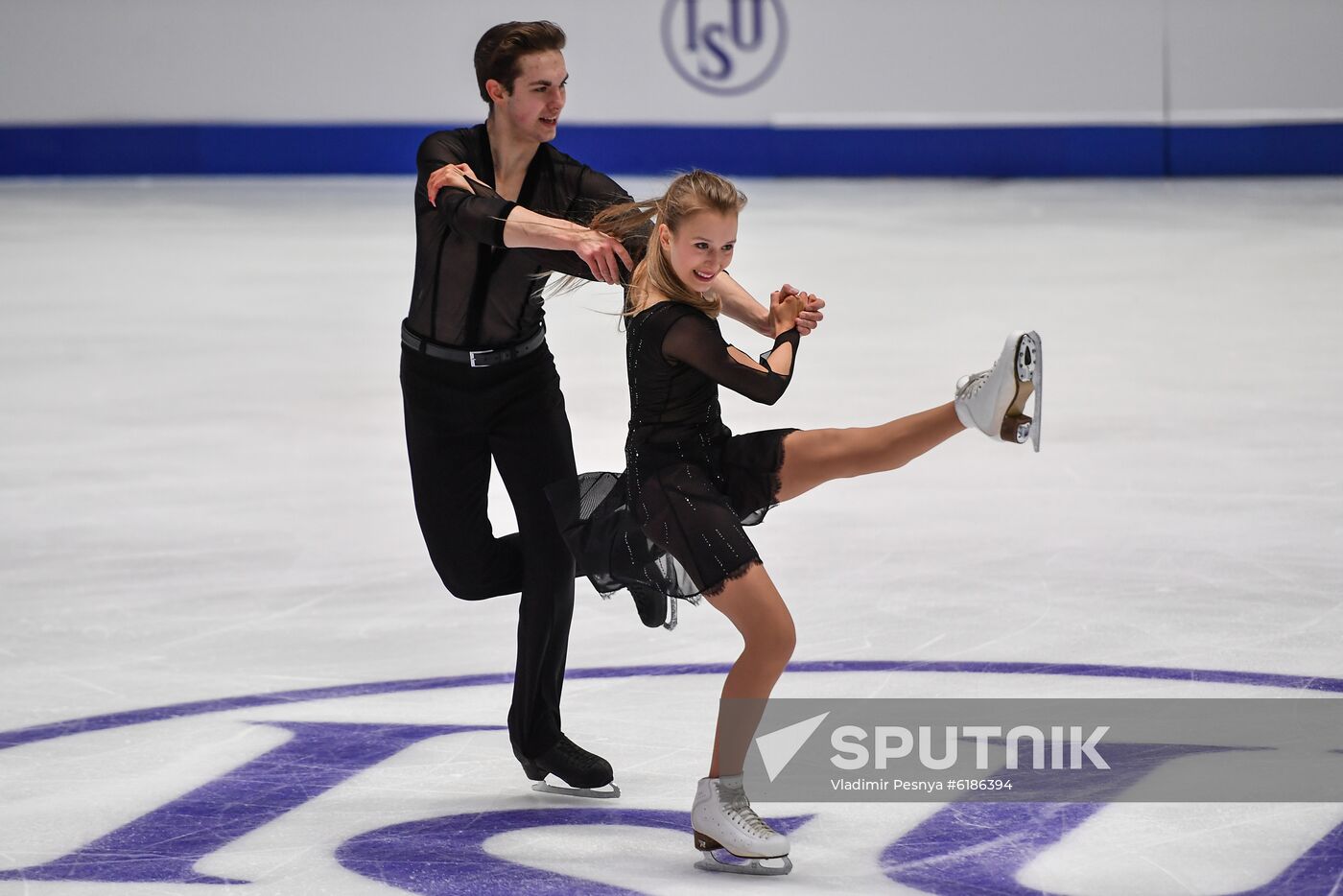 Estonia Figure Skating Worlds Junior Training