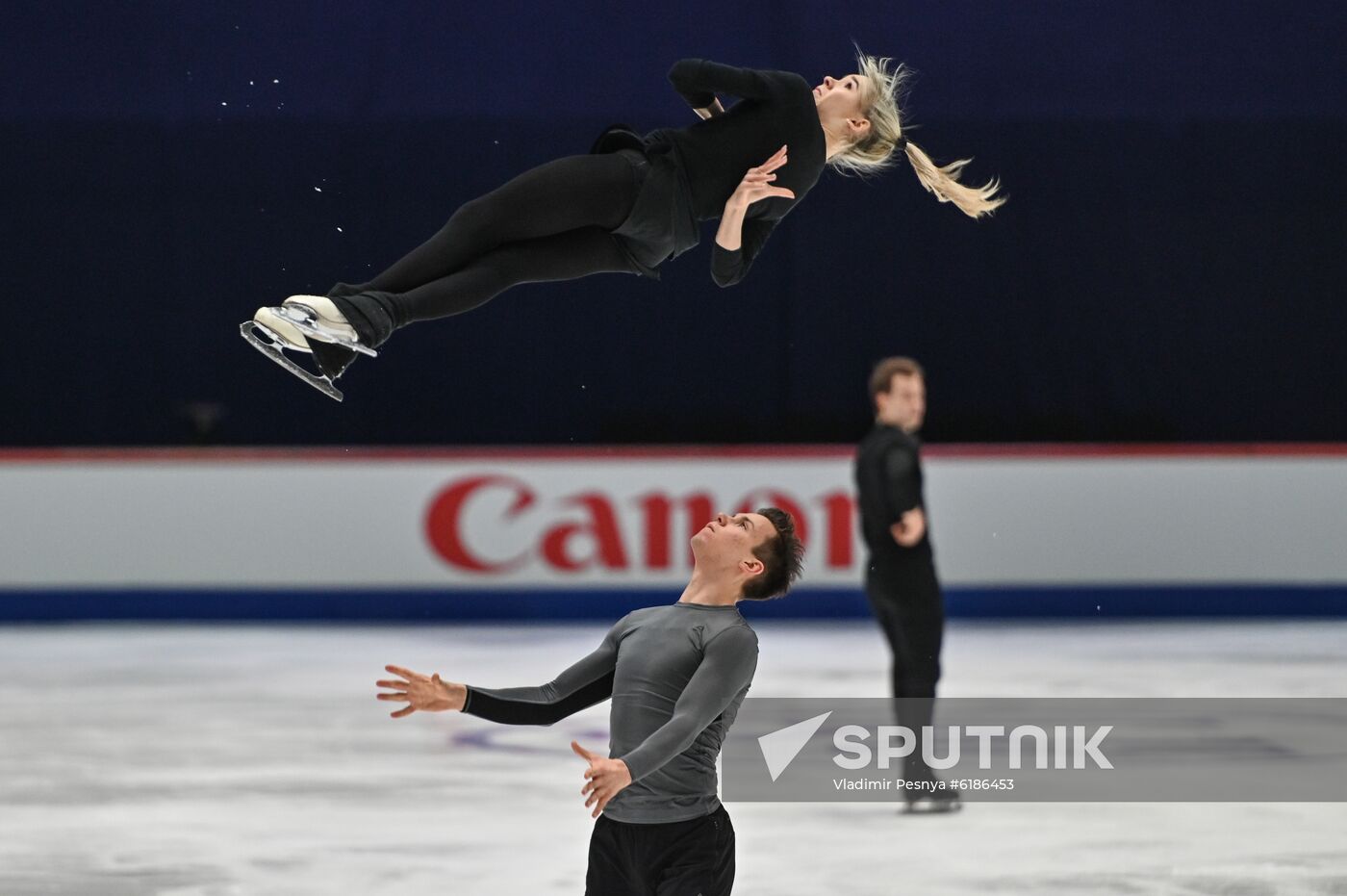 Estonia Figure Skating Worlds Junior Training