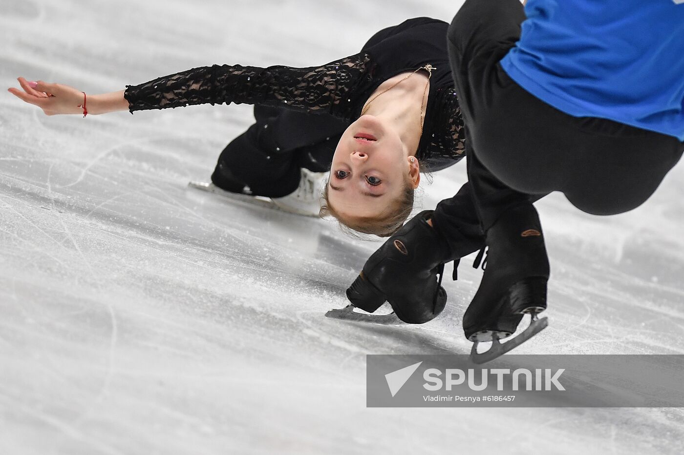 Estonia Figure Skating Worlds Junior Training