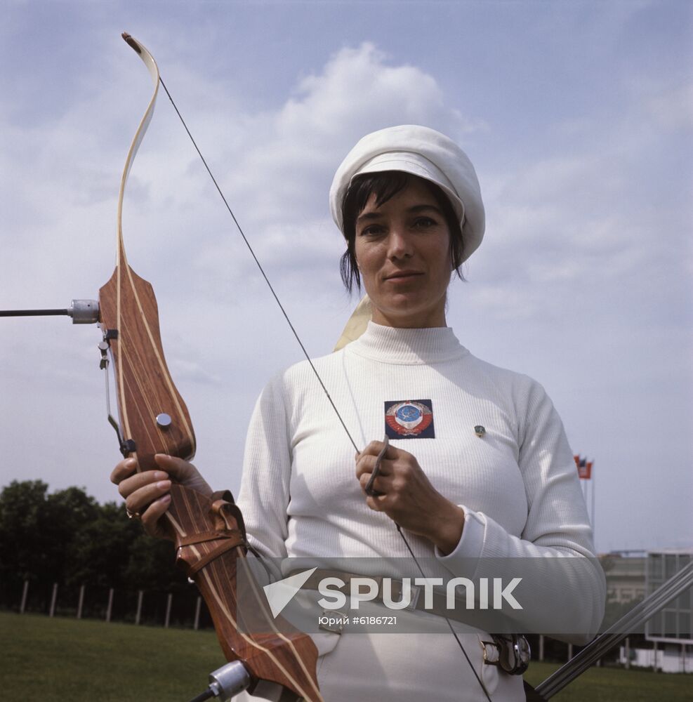 Soviet archers