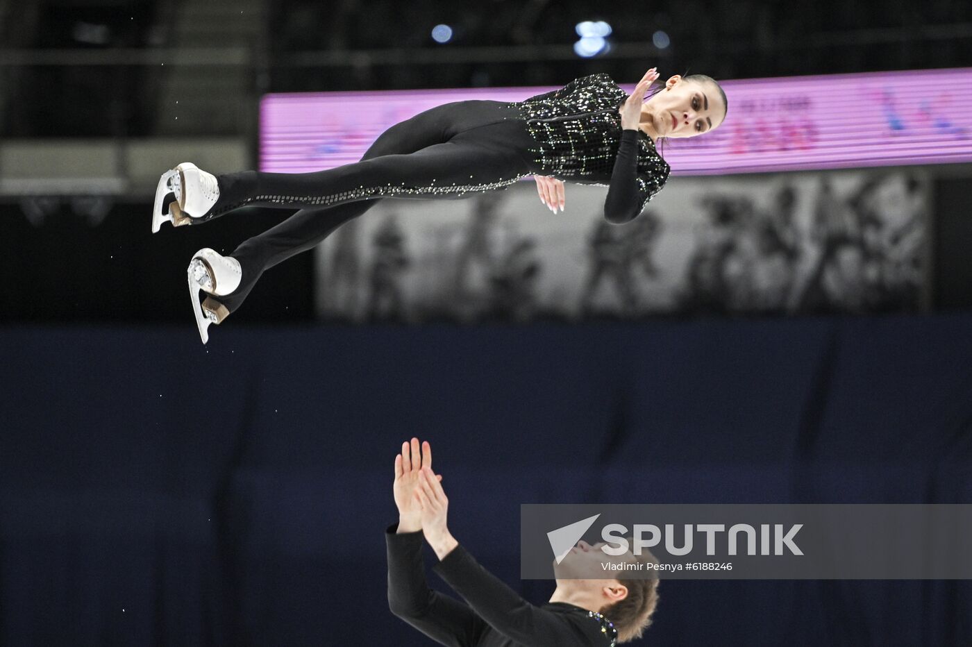 Estonia Figure Skating Worlds Junior Pairs