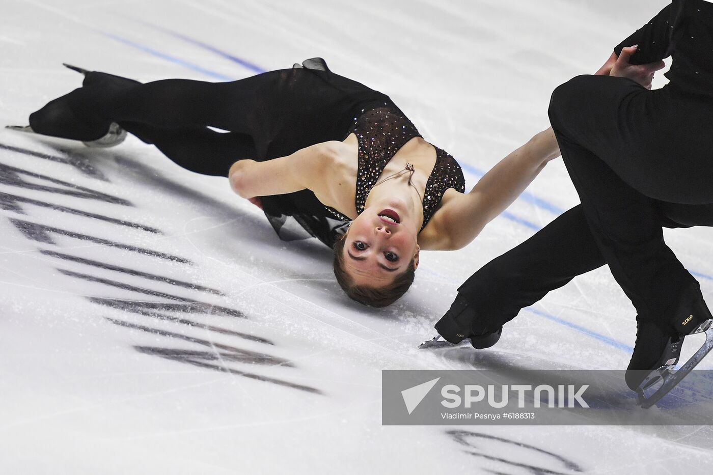 Estonia Figure Skating Worlds Junior Pairs