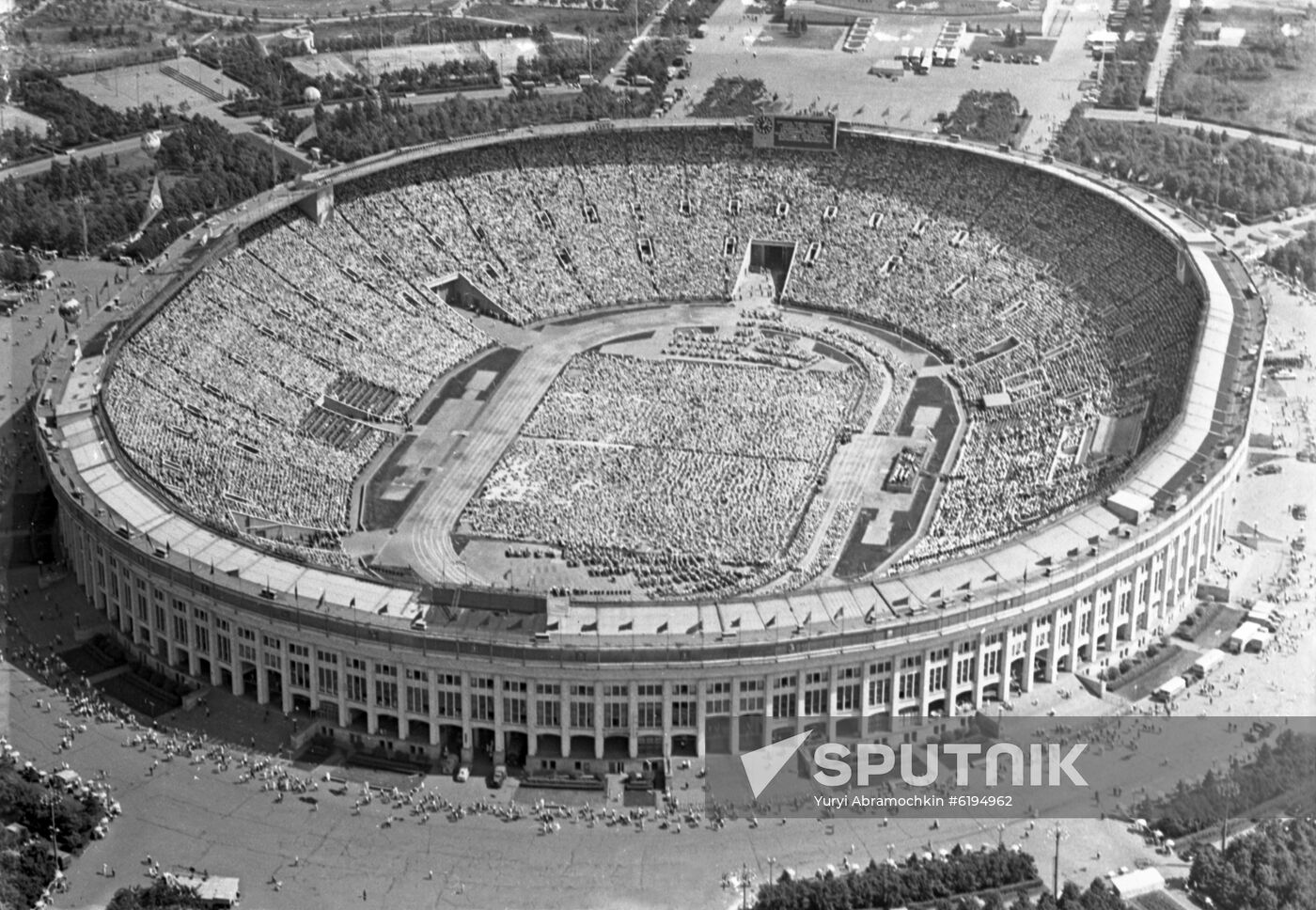 Soviet-Cuban friendship rally in Luzhniki