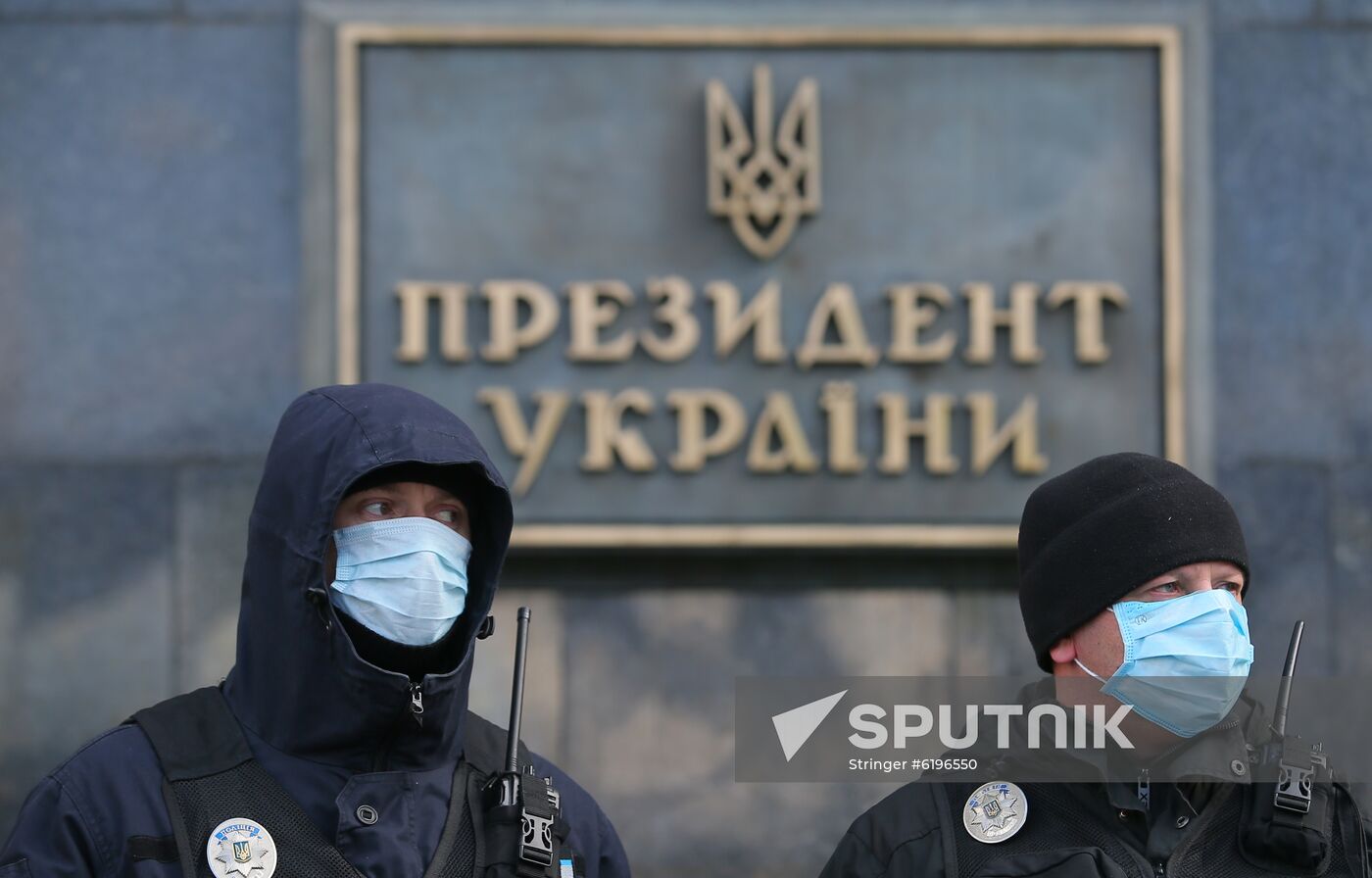 Ukraine Volunteers March