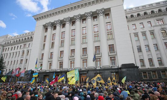 Ukraine Volunteers March