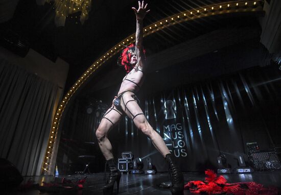 Russia Burlesque Show