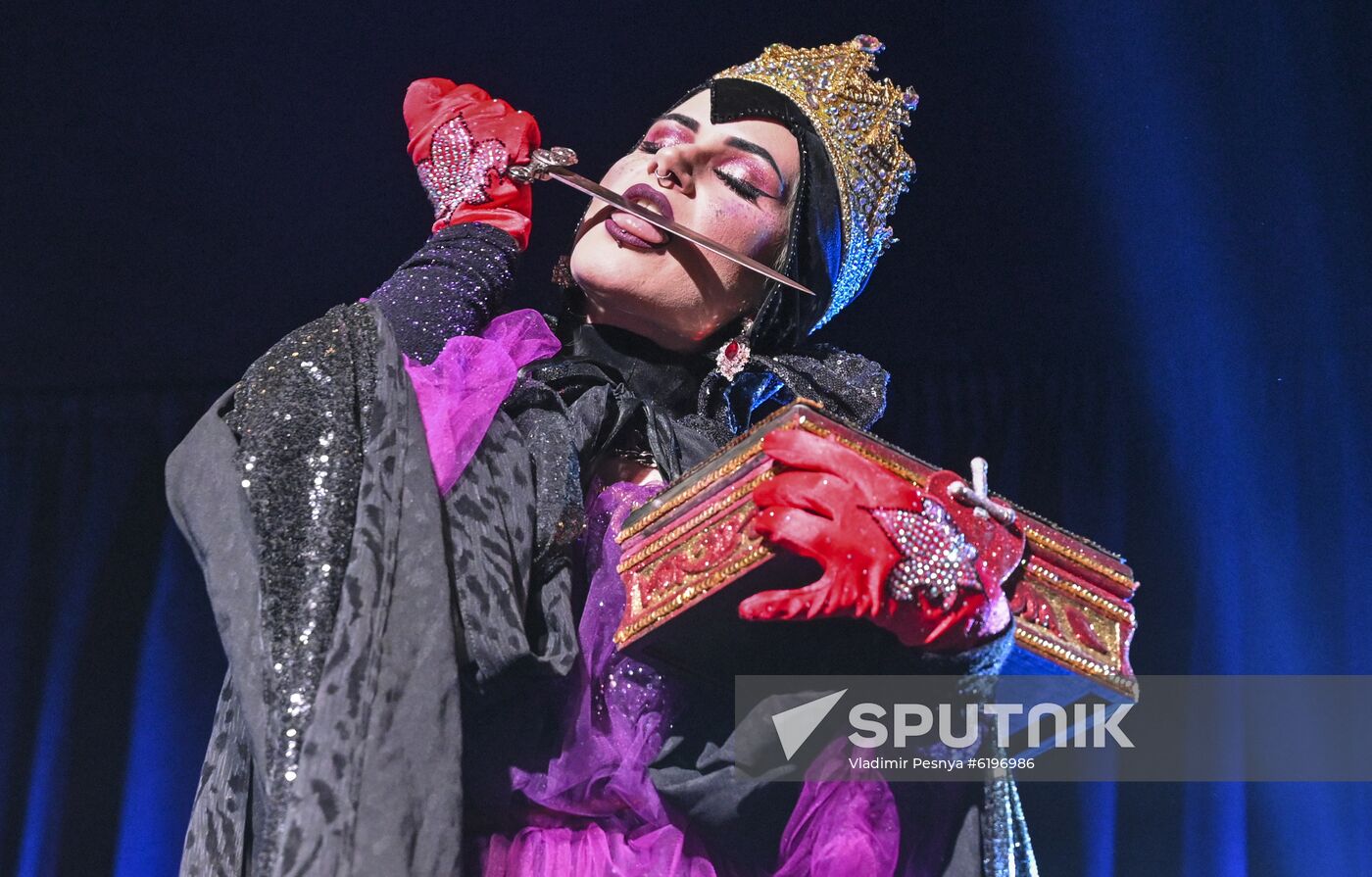 Russia Burlesque Show