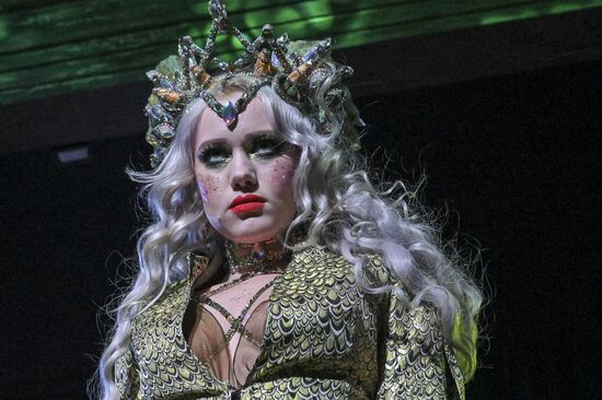 Russia Burlesque Show
