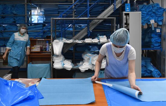 Russia Coronavirus Protective Gear Manufacture