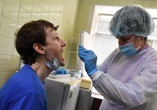 Russia Coronavirus Tests