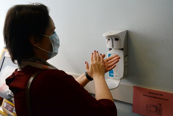 Russia Coronavirus Tests