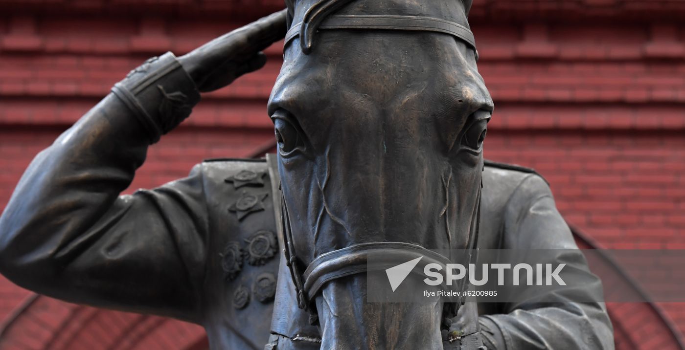 Russia Zhukov Monument Replacement