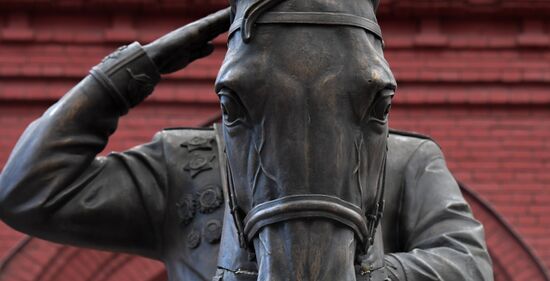 Russia Zhukov Monument Replacement