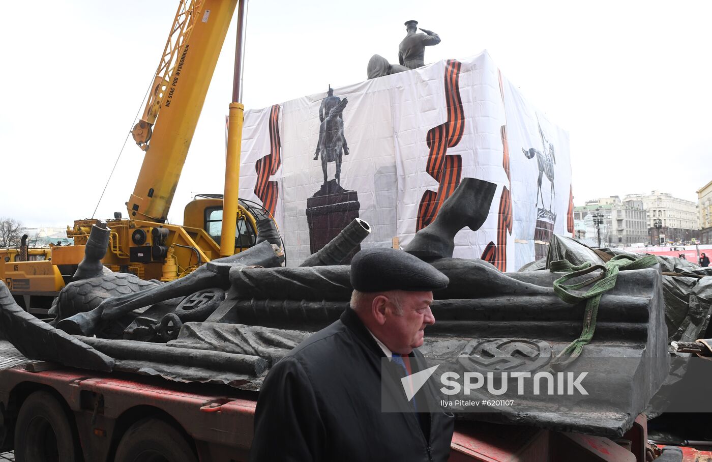 Russia Zhukov Monument Replacement