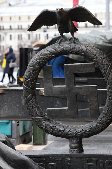 Russia Zhukov Monument Replacement