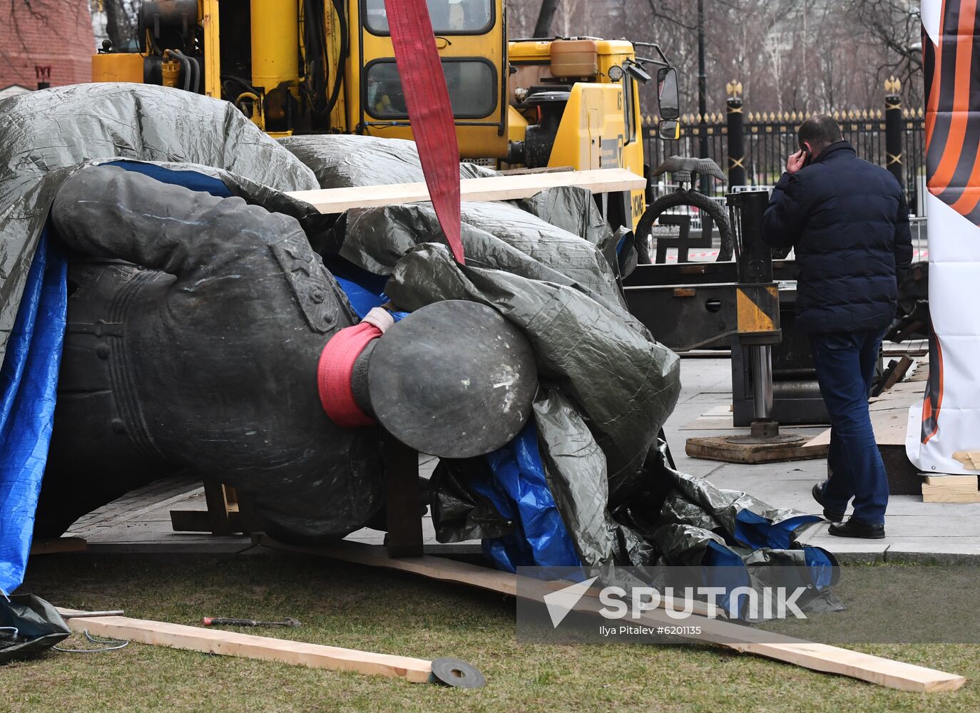 Russia Zhukov Monument Replacement