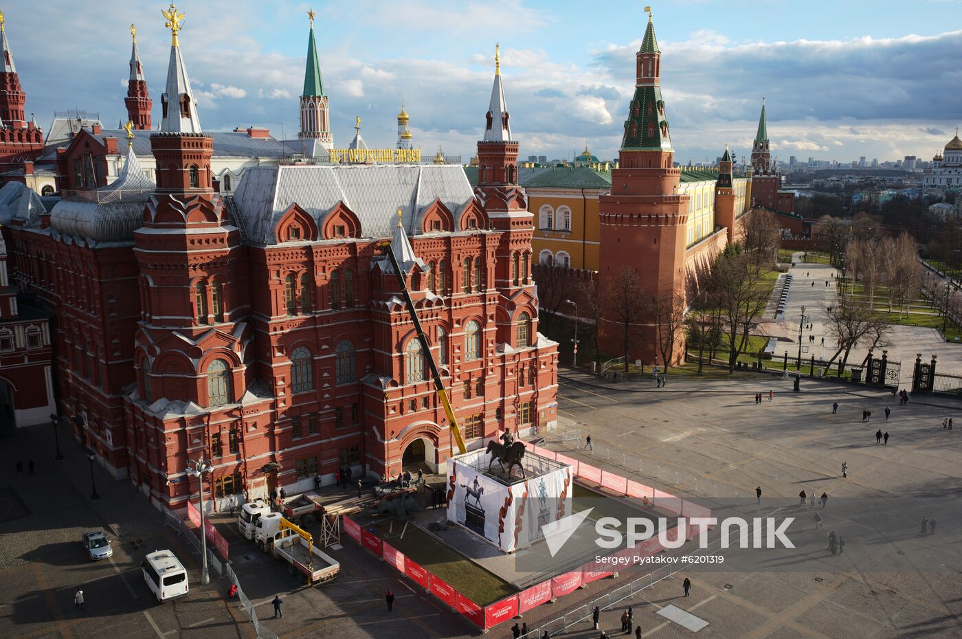 Russia Zhukov Monument Replacement