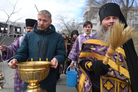Russia Coronavirus Church