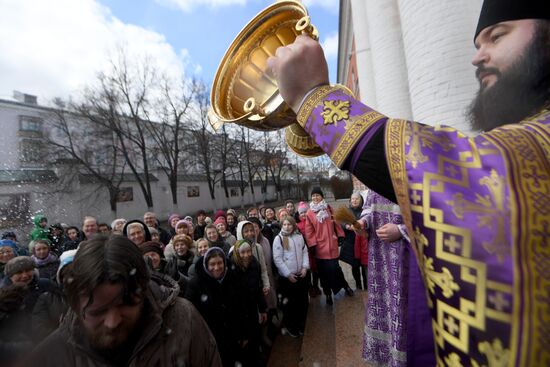 Russia Coronavirus Church