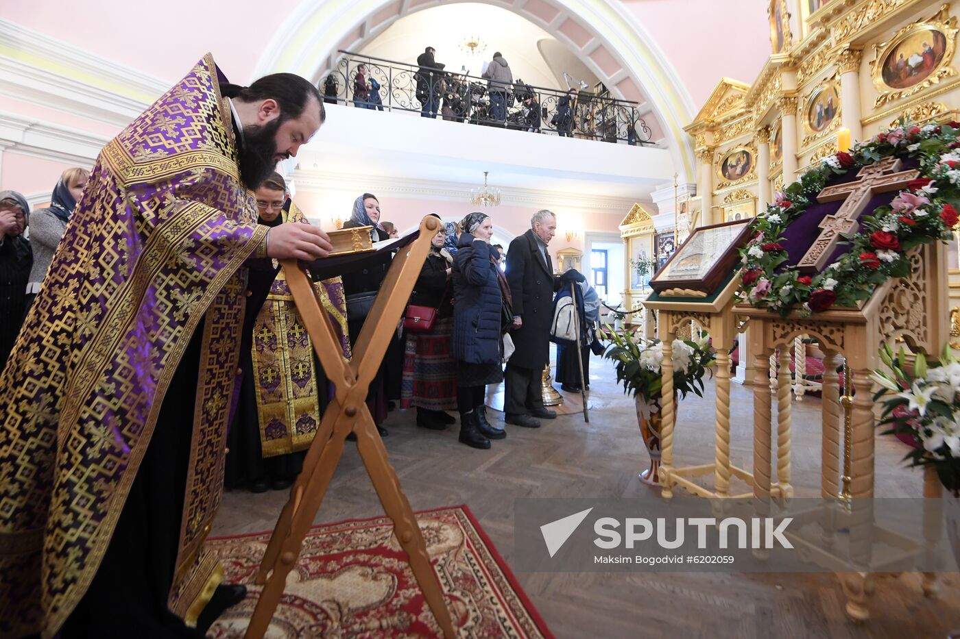 Russia Coronavirus Church